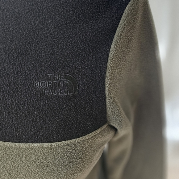 The North Face Fleece 1/4 Zip Pullover Black Olive Green Long Sleeve Wmn's Small - Picture 2 of 5